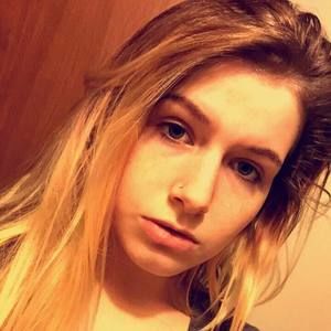 Meet your Posher, Ashleigh